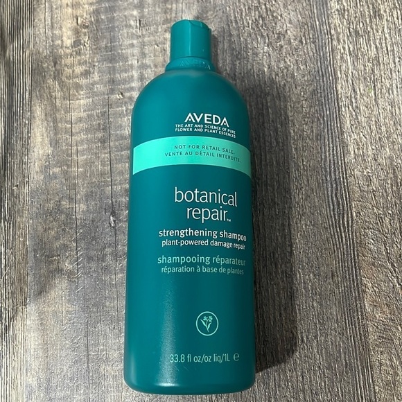 Aveda botanical repair shampoo - Picture 1 of 5